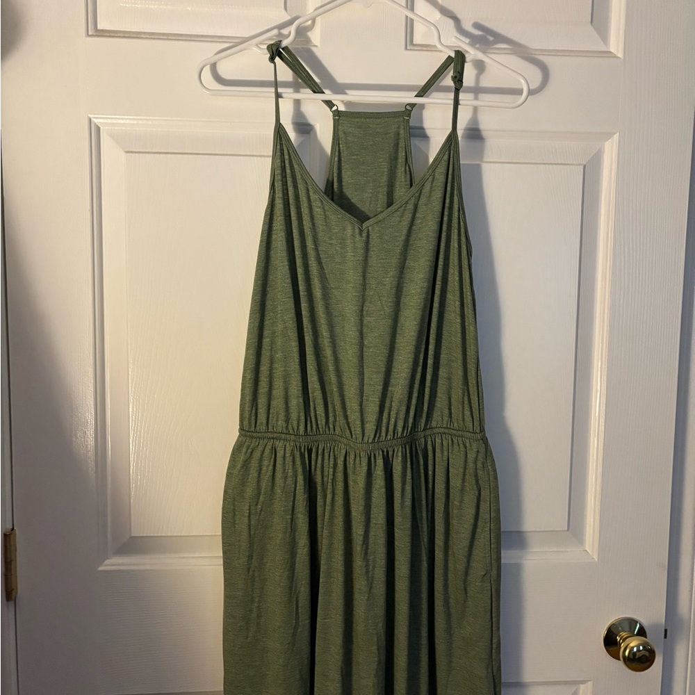 HALARA Sage Green Maxi Dress - Picture 5 of 7
